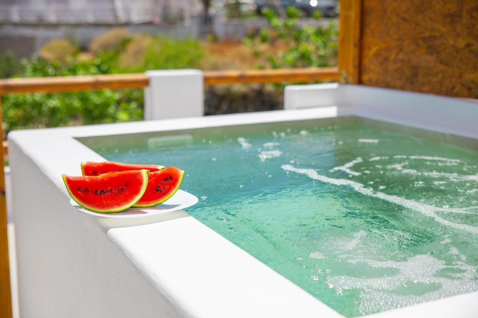 Tre Fiori - The Retreat Suites Fira  Luaran gambar